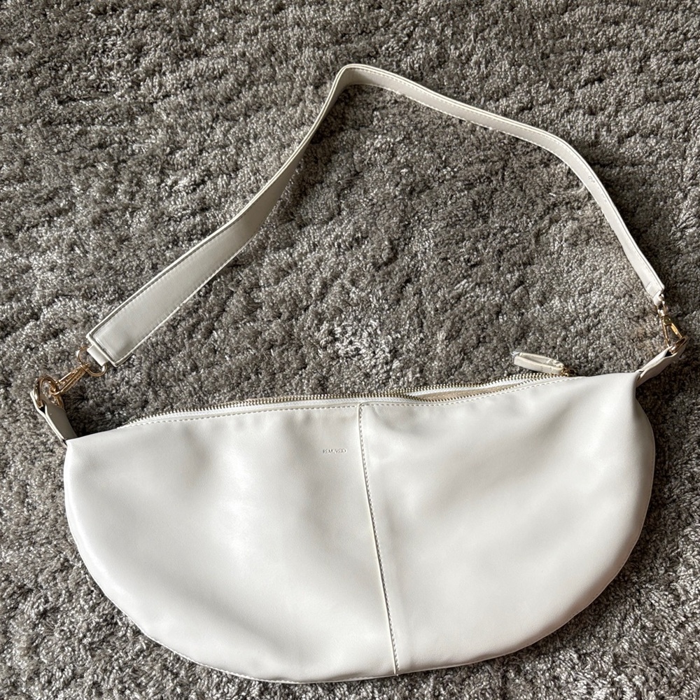 Elegant White Shoulder Bag
